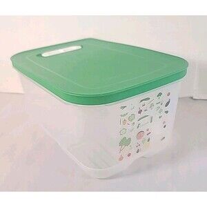 EUC Large Tupperware 4.4L  Fridgesmart Storage Container  W/Lid #7288A-2